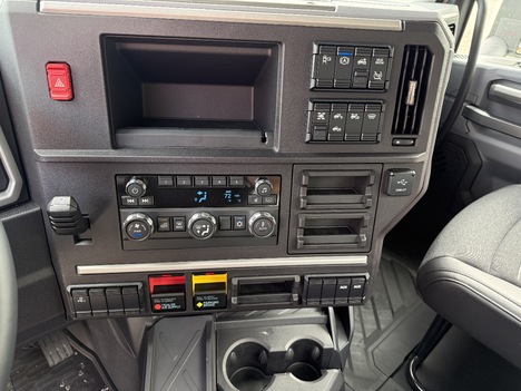 NEW 2027 MACK PIONEER DAYCAB TRUCK #$vid