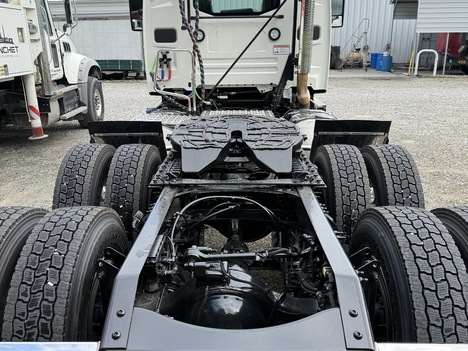 NEW 2027 MACK PIONEER DAYCAB TRUCK #$vid