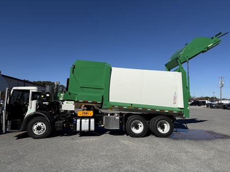 NEW 2026 MACK LR64 GARBAGE TRUCK #$vid