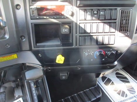 USED 2022 MACK MD6 BOX VAN TRUCK #$vid