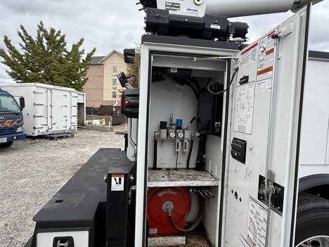 USED 2024 MACK MD6 SERVICE - UTILITY TRUCK #$vid