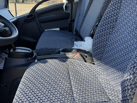 NEW 2024 ISUZU NPRHE 1F4 BOX VAN TRUCK #$vid