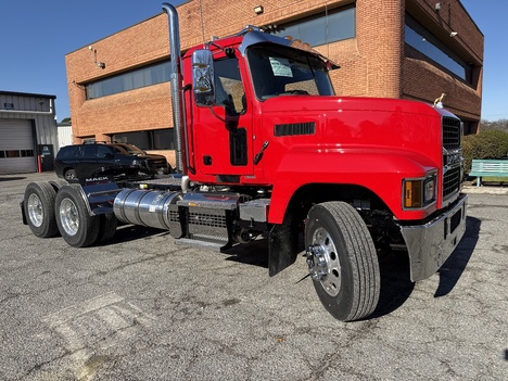 NEW 2026 MACK PI64T TANDEM AXLE DAYCAB TRUCK #$vid