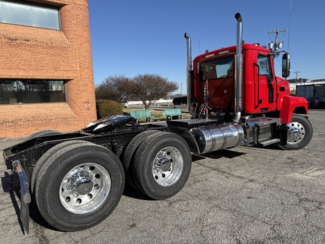 NEW 2026 MACK PI64T TANDEM AXLE DAYCAB TRUCK #$vid