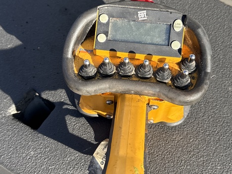 USED 2023 MACK MD6 SERVICE - UTILITY TRUCK #$vid