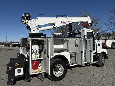 USED 2023 MACK MD6 SERVICE - UTILITY TRUCK #$vid