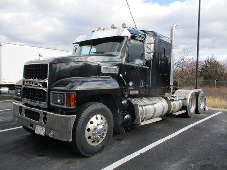 2021 MACK PI64T Tandem Axle Sleeper #1837