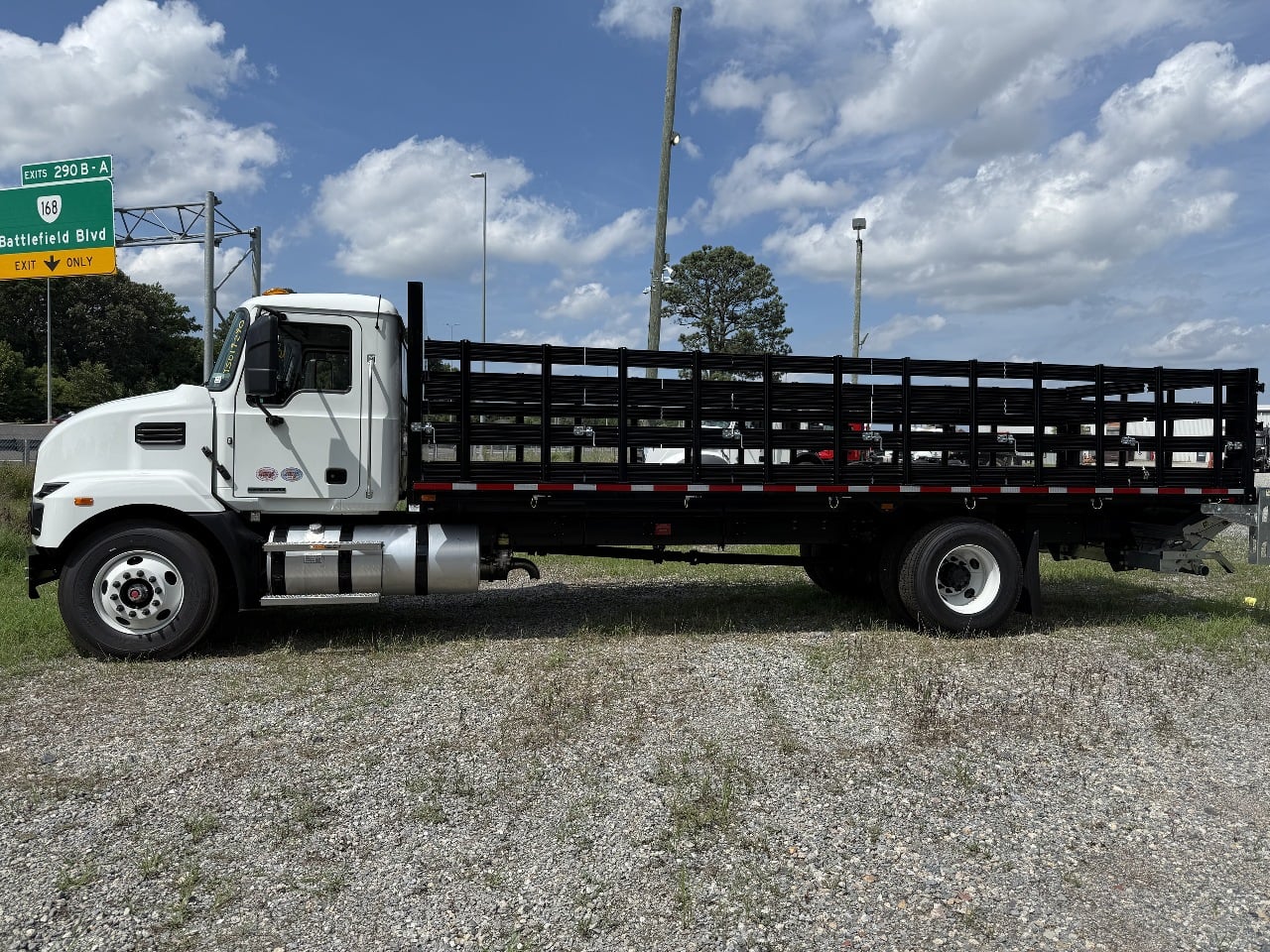 NEW 2027 MACK MD6 FLATBED TRUCK #1842 NEW 2027 MACK MD6 FLATBED TRUCK #1842
