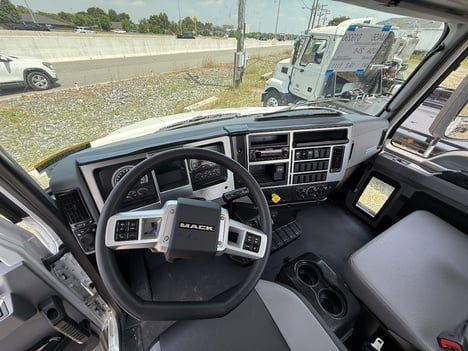 NEW 2027 MACK MD6 FLATBED TRUCK #$vid
