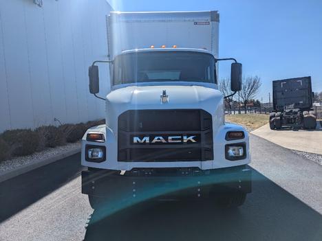 USED 2022 MACK MD6 BOX VAN TRUCK #$vid