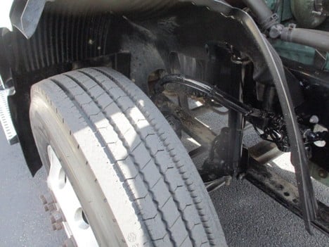 USED 2020 VOLVO VNR64T300 TANDEM AXLE DAYCAB TRUCK #$vid