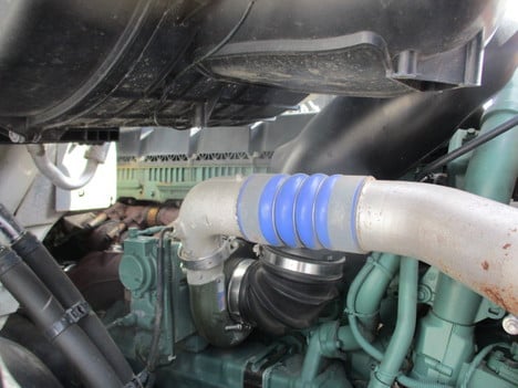 USED 2020 VOLVO VNR64T300 TANDEM AXLE DAYCAB TRUCK #$vid