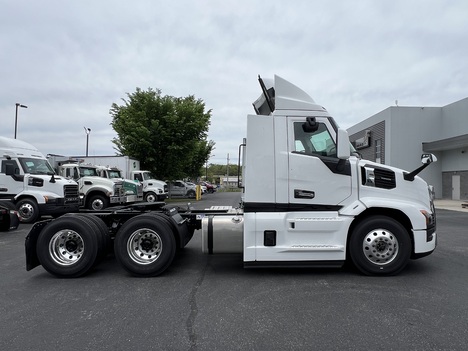 NEW 2027 MACK PIONEER DAYCAB TRUCK #$vid