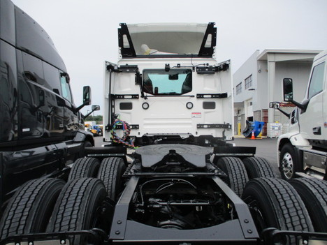 NEW 2027 MACK PIONEER DAYCAB TRUCK #$vid
