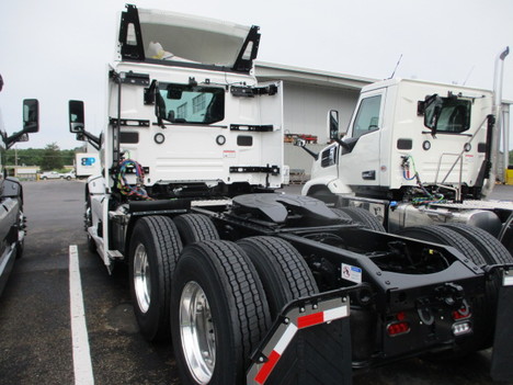 NEW 2027 MACK PIONEER DAYCAB TRUCK #$vid