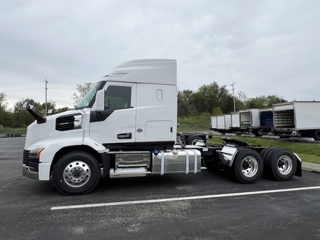 NEW 2027 MACK ANTHEM 44 SLEEPER TRUCK #$vid