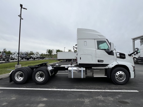 NEW 2027 MACK ANTHEM 44 SLEEPER TRUCK #$vid