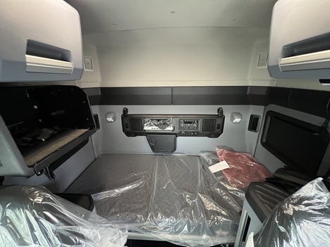 NEW 2027 MACK ANTHEM 64 SLEEPER TRUCK #$vid
