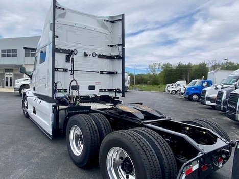 NEW 2027 MACK PIONEER 64 SLEEPER TRUCK #$vid