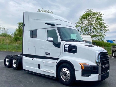 NEW 2027 MACK PIONEER 64 SLEEPER TRUCK #$vid