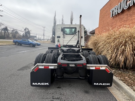 NEW 2027 MACK ANTHEM TANDEM AXLE DAYCAB TRUCK #$vid