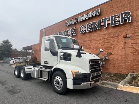 NEW 2027 MACK ANTHEM TANDEM AXLE DAYCAB TRUCK #$vid