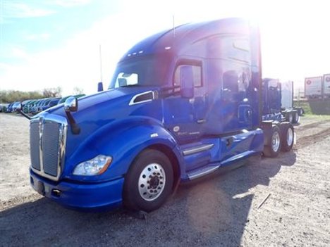 USED 2021 KENWORTH T680 TANDEM AXLE SLEEPER TRUCK #$vid