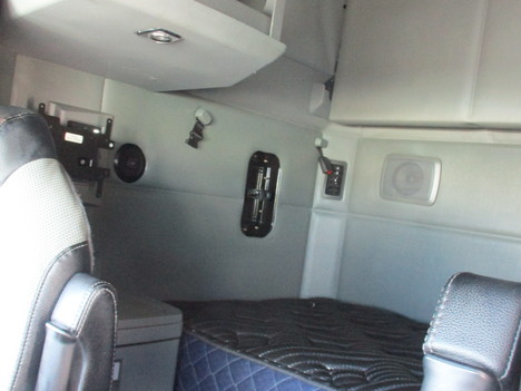 USED 2021 KENWORTH T680 SLEEPER TRUCK #$vid