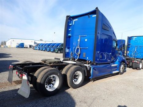 USED 2021 KENWORTH T680 TANDEM AXLE SLEEPER TRUCK #$vid