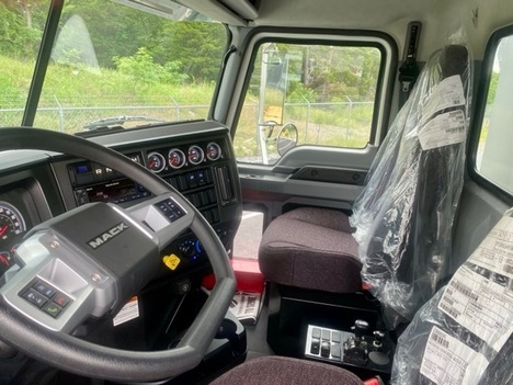 NEW 2026 MACK GR84F DUMP TRUCK #$vid