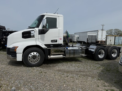 2027 MACK Anthem Daycab #1873 2027 MACK Anthem Daycab #1873