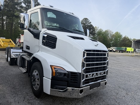 NEW 2027 MACK ANTHEM DAYCAB TRUCK #$vid