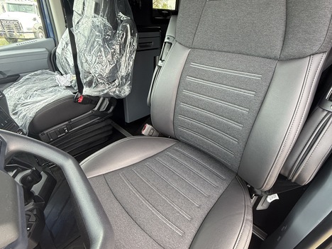 NEW 2027 MACK PIONEER 64T SLEEPER TANDEM AXLE SLEEPER TRUCK #$vid