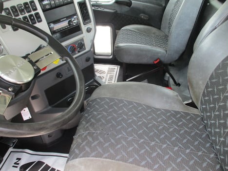 USED 2018 MACK CXU613 DAYCAB TRUCK #$vid