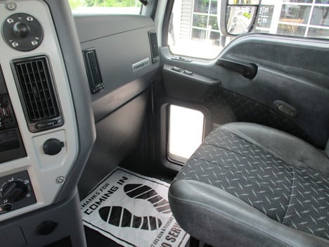 USED 2018 MACK CXU613 DAYCAB TRUCK #$vid