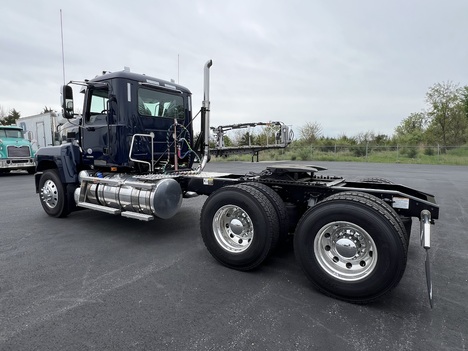 NEW 2026 MACK PINNACLE PI64T DAYCAB TRUCK #$vid