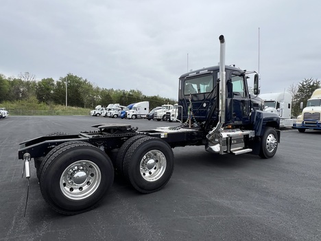 NEW 2026 MACK PINNACLE PI64T DAYCAB TRUCK #$vid