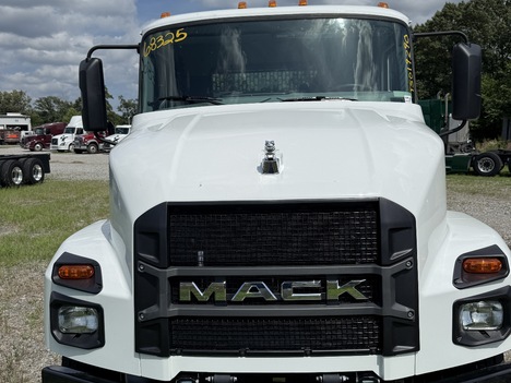 NEW 2027 MACK MD6 FLATBED TRUCK #$vid