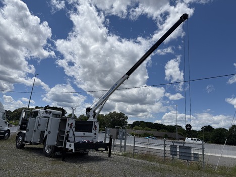 NEW 2027 MACK MD6 SERVICE - UTILITY TRUCK #$vid