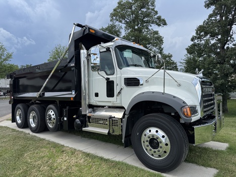 NEW 2027 MACK GRANITE GR84F TRI-AXLE STEEL DUMP TRUCK #$vid