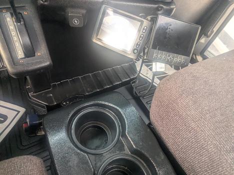USED 2023 MACK MD6 SERVICE - UTILITY TRUCK #$vid