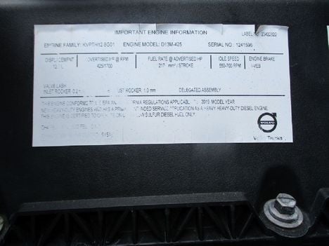 USED 2020 VOLVO VNR64T640 TANDEM AXLE SLEEPER TRUCK #$vid