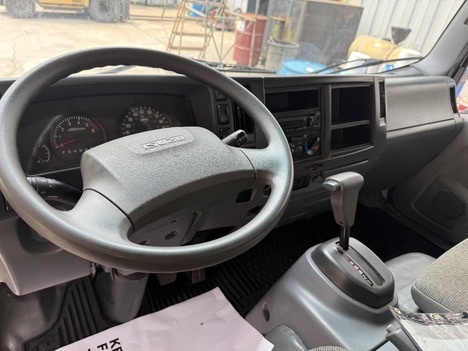 USED 2018 ISUZU NPR HD GAS LANDSCAPE TRUCK #$vid