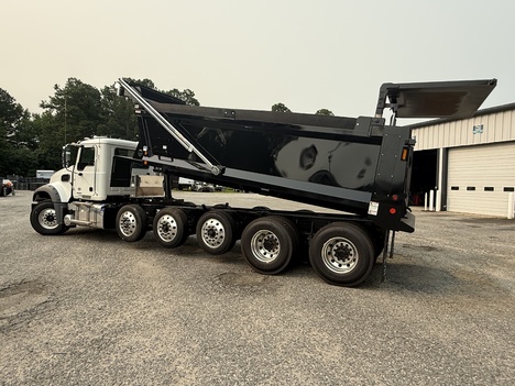 NEW 2027 MACK GR104F DUMP TRUCK #$vid