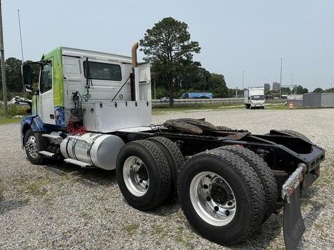 USED 2014 VOLVO VNL64T DAYCAB TRUCK #$vid