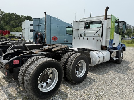 USED 2014 VOLVO VNL64T DAYCAB TRUCK #$vid