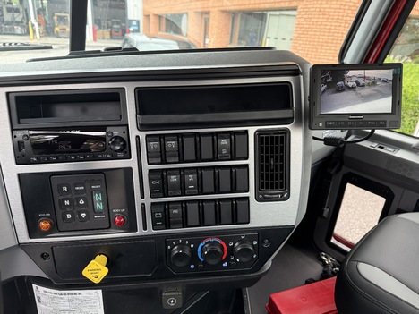 NEW 2027 MACK GR104F DUMP TRUCK #$vid