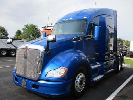 USED 2021 KENWORTH T680 TANDEM AXLE SLEEPER TRUCK #$vid