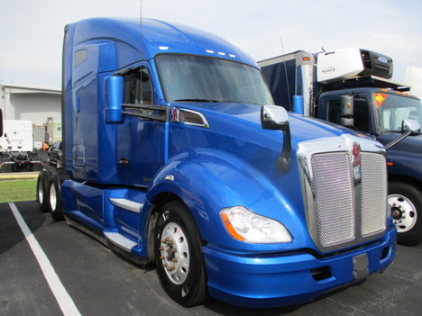 USED 2021 KENWORTH T680 TANDEM AXLE SLEEPER TRUCK #$vid
