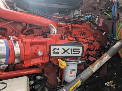 USED 2022 KENWORTH T680 TANDEM AXLE SLEEPER TRUCK #$vid